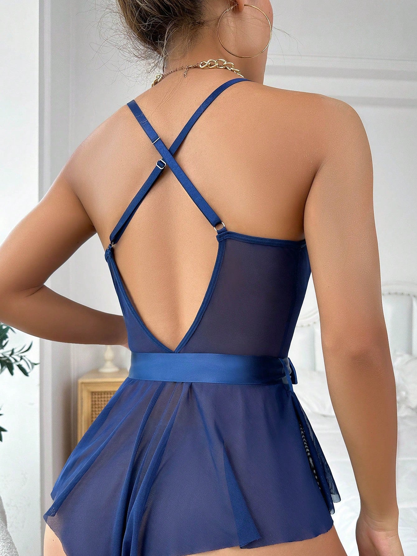 Women Contrast Fabric Bow Detail One-Piece Outfit with Belt Accessory Coordinated Set