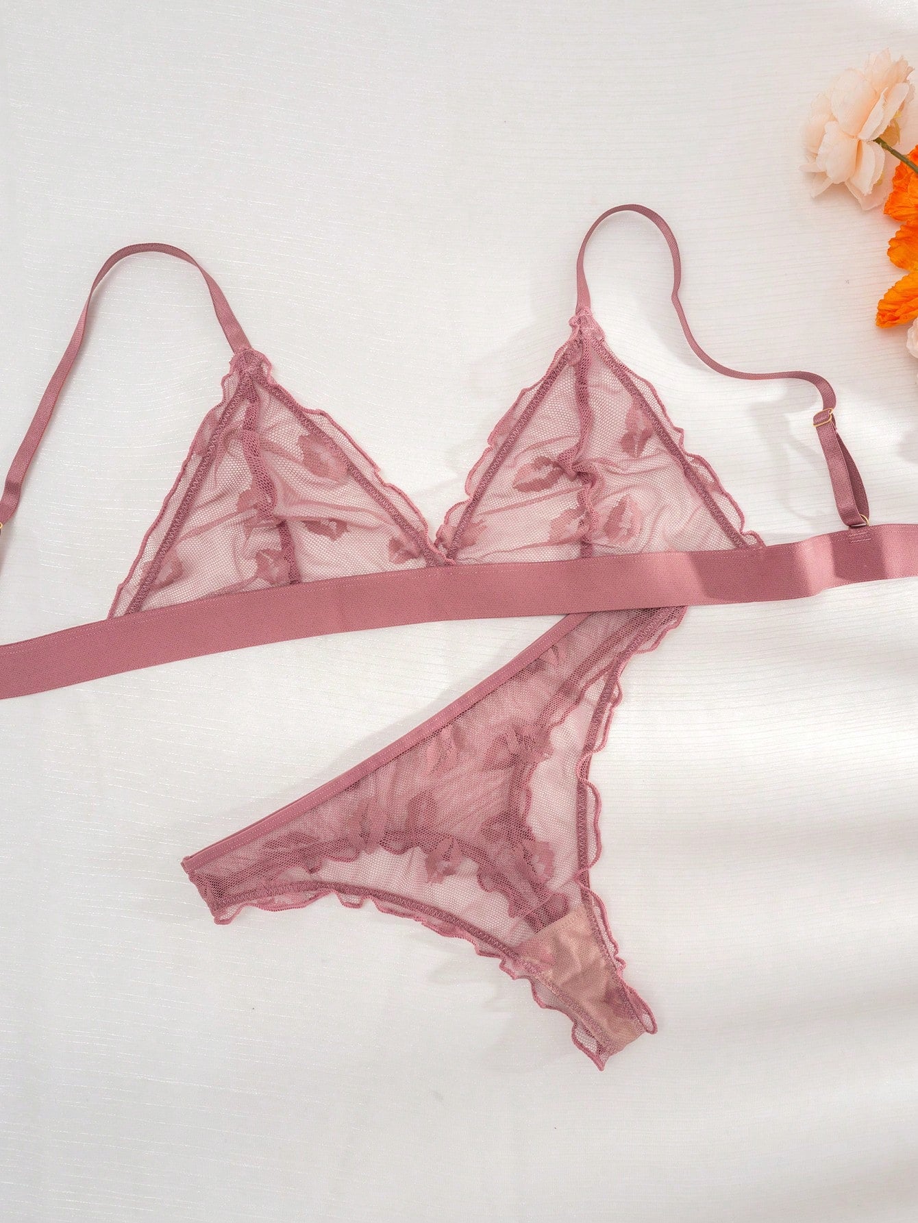 Breathable Lip Pattern Mesh Triangle Cup Bra And Thong Set Wireless Lingerie