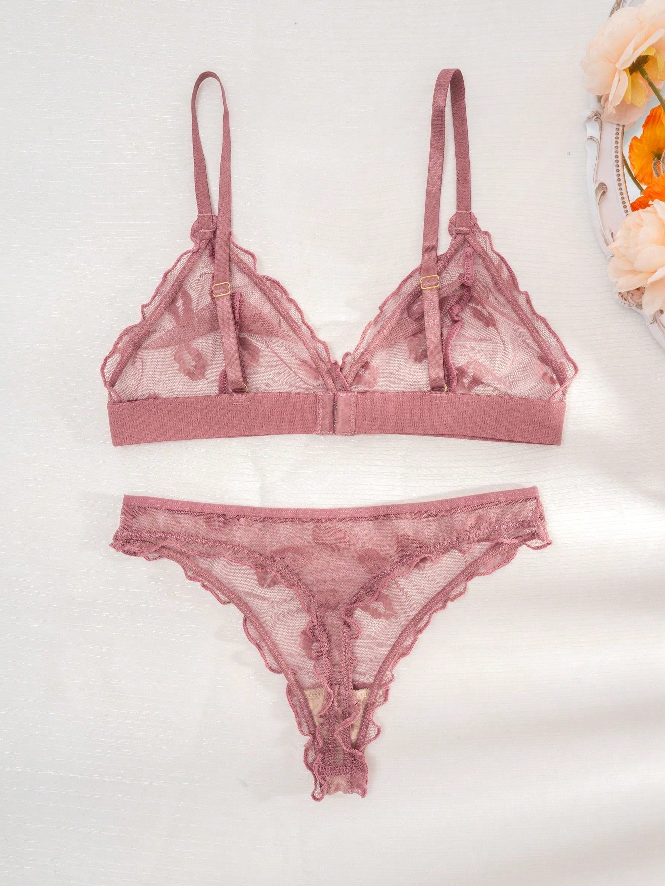 Breathable Lip Pattern Mesh Triangle Cup Bra And Thong Set Wireless Lingerie
