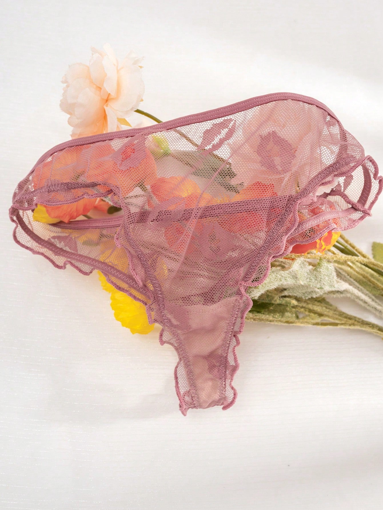 Breathable Lip Pattern Mesh Triangle Cup Bra And Thong Set Wireless Lingerie