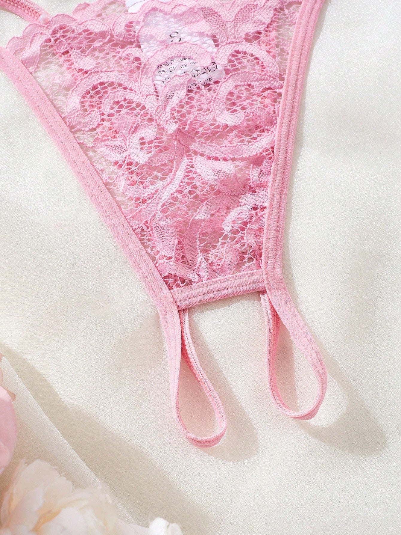 Kawaii Romantic Hollow Out Sexy Lingerie Set For Women, Includes Lacy Bra And Panties, Suitable For Intimate Dates