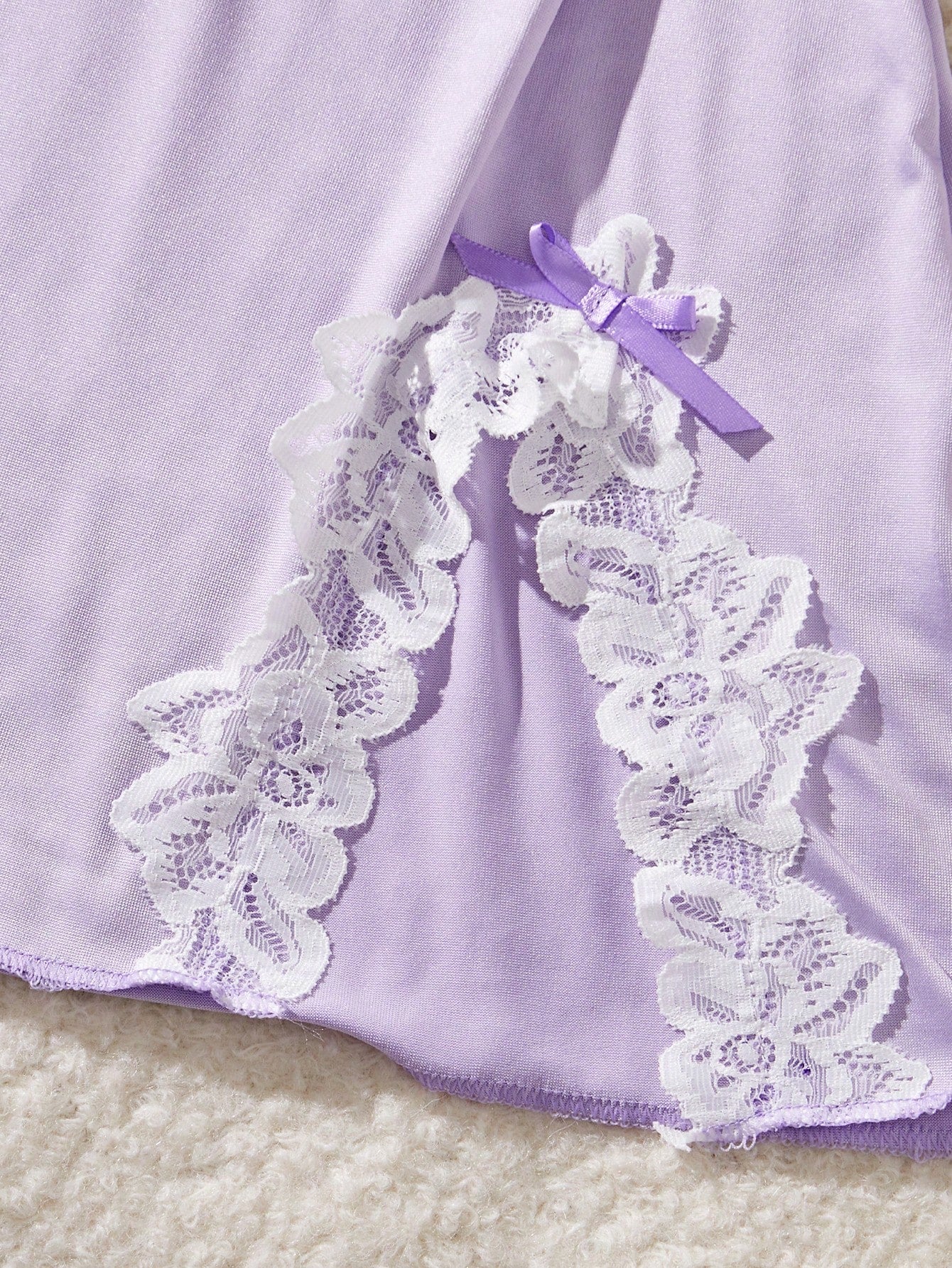 Kawaii V-Neck Lace Patchwork Contrast Color Split Hem Fashionable Charming Design Women's Nightgown With Thong, Sexy Women's Lingerie, Spaghetti Strap Erotic Dress For Going Out