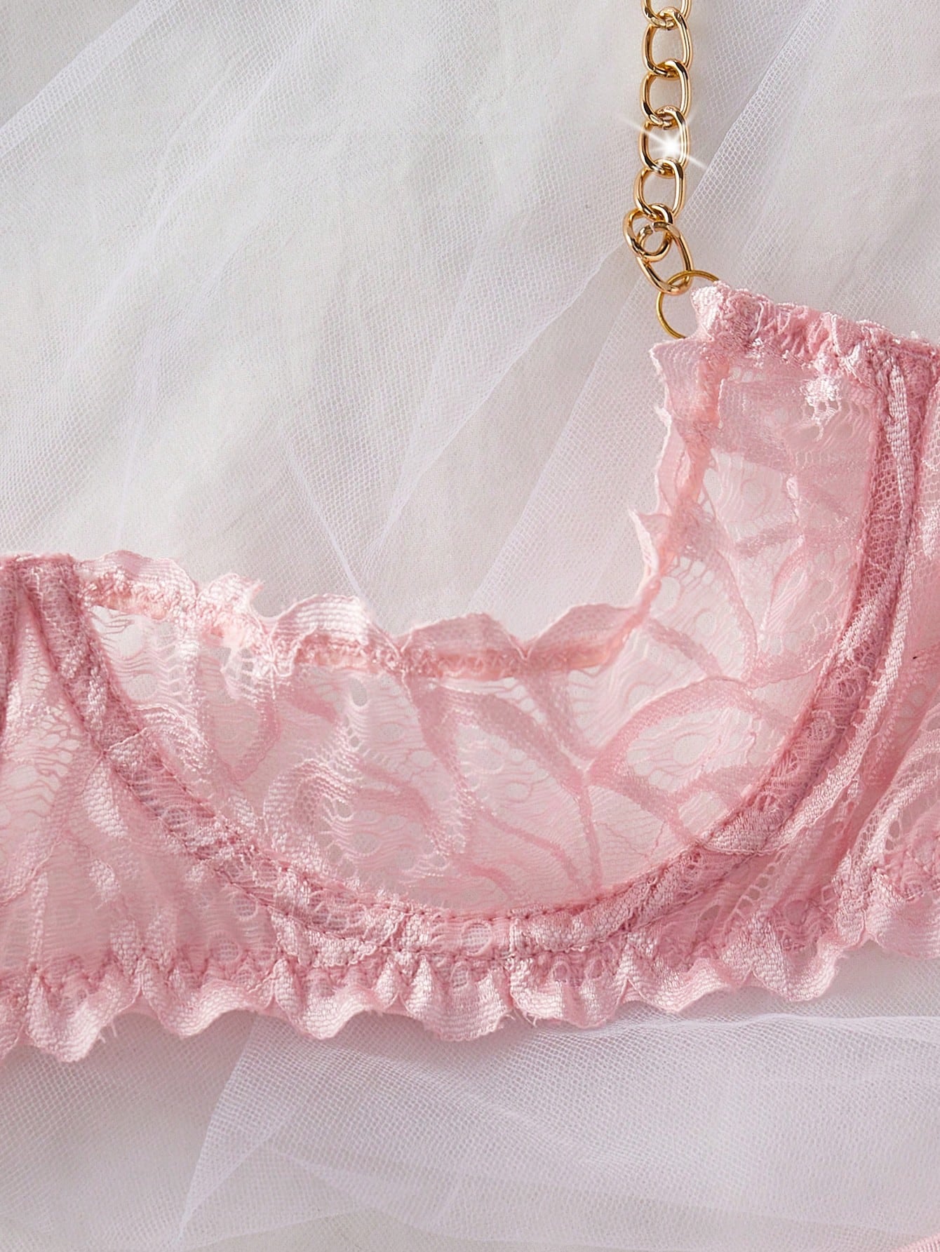 Sexy Women's Lace Underwire Bra With Decor Lingerie Set
