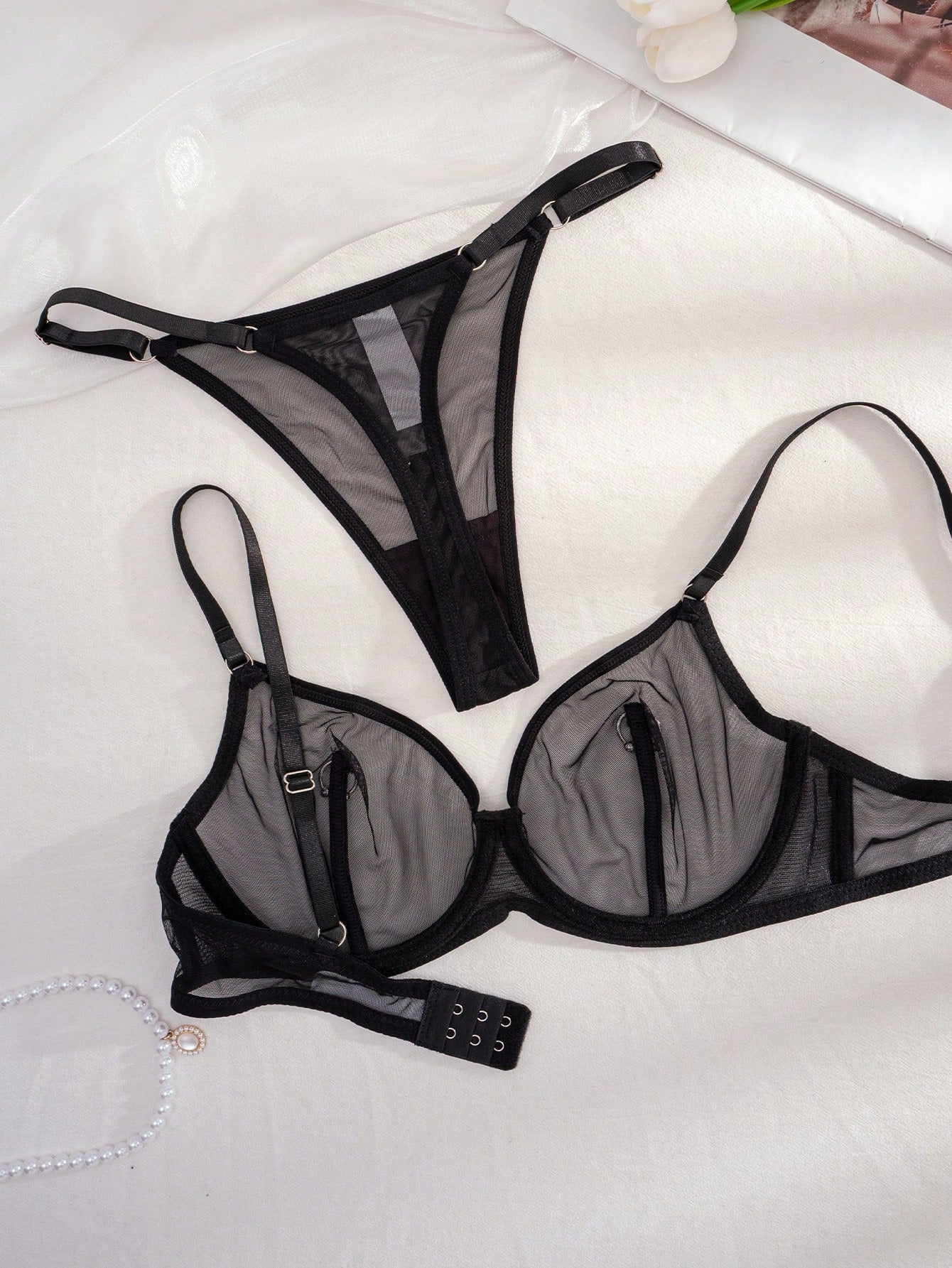 Grunge Punk 1 Set Women's Solid Color Wire-Free Thin Cup Comfortable Lingerie Set