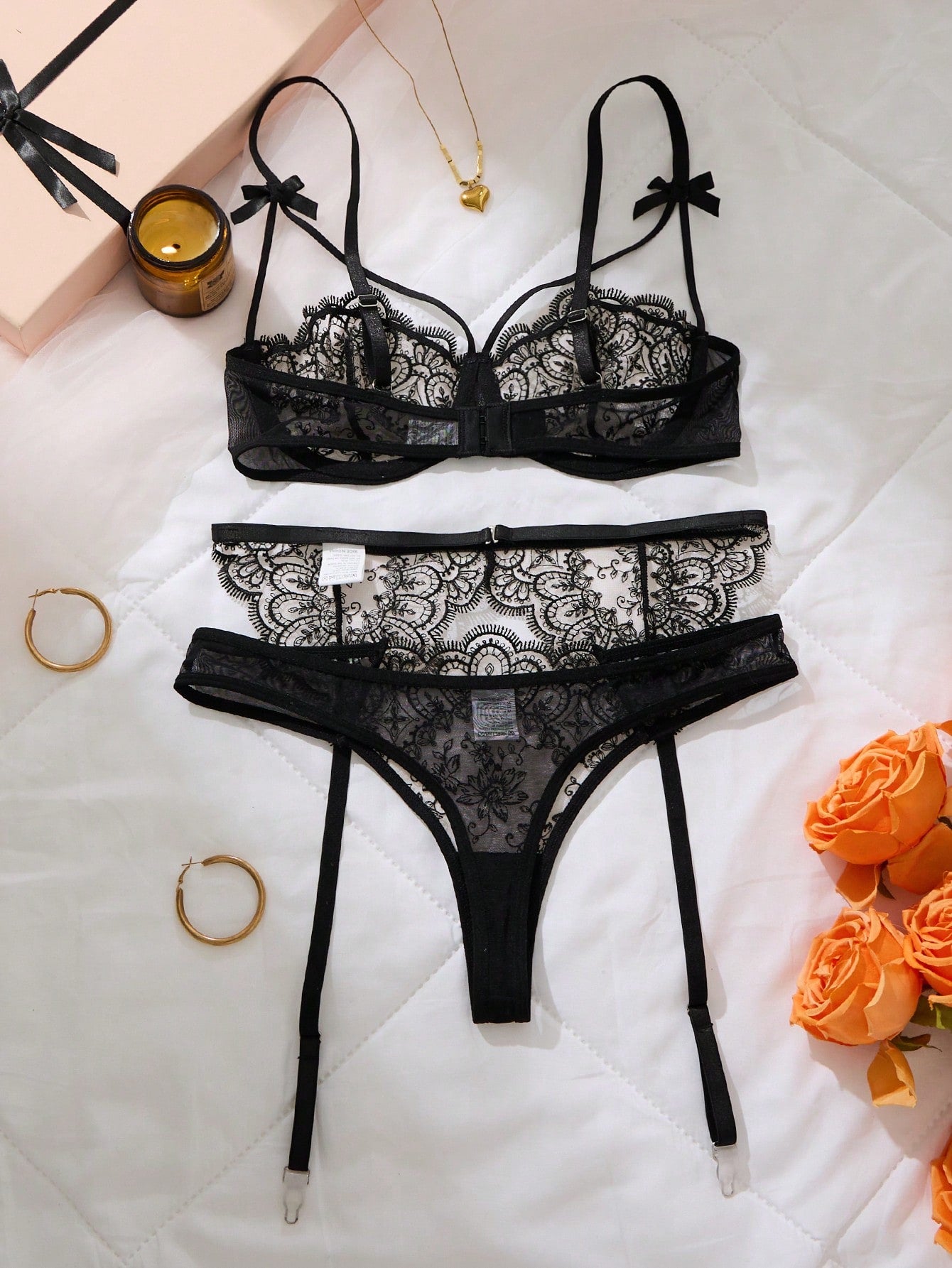 Goth 1 Sets Of 3 Pieces Women's Embroidered Floral Bow Bra Set, Sexy And Playful Lingerie And Underwear Two Pieces Set