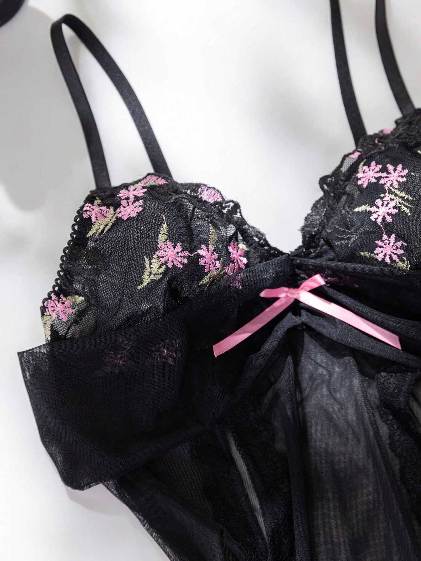 2pcs Women's Contrast Color Lace Patchwork Bow Decor Sexy Nightgown Set
