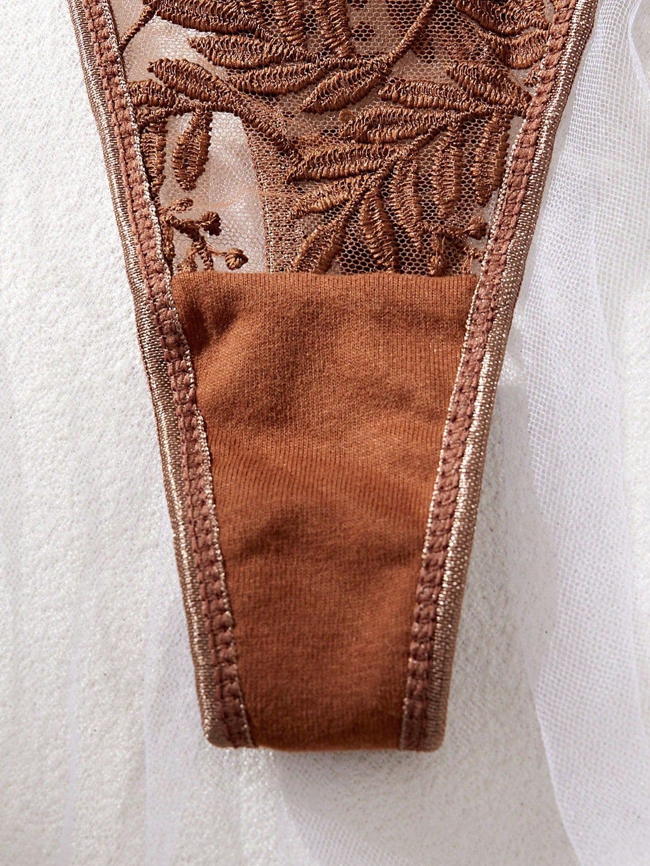Kawaii 2pcs Women's Sexy Lingerie Set, Brown, Ultra-Thin Breathable Mesh, Floral Embroidery, Pure And Charming, Includes Bra And Thong Panty; Perfect For Valentine's Day Date