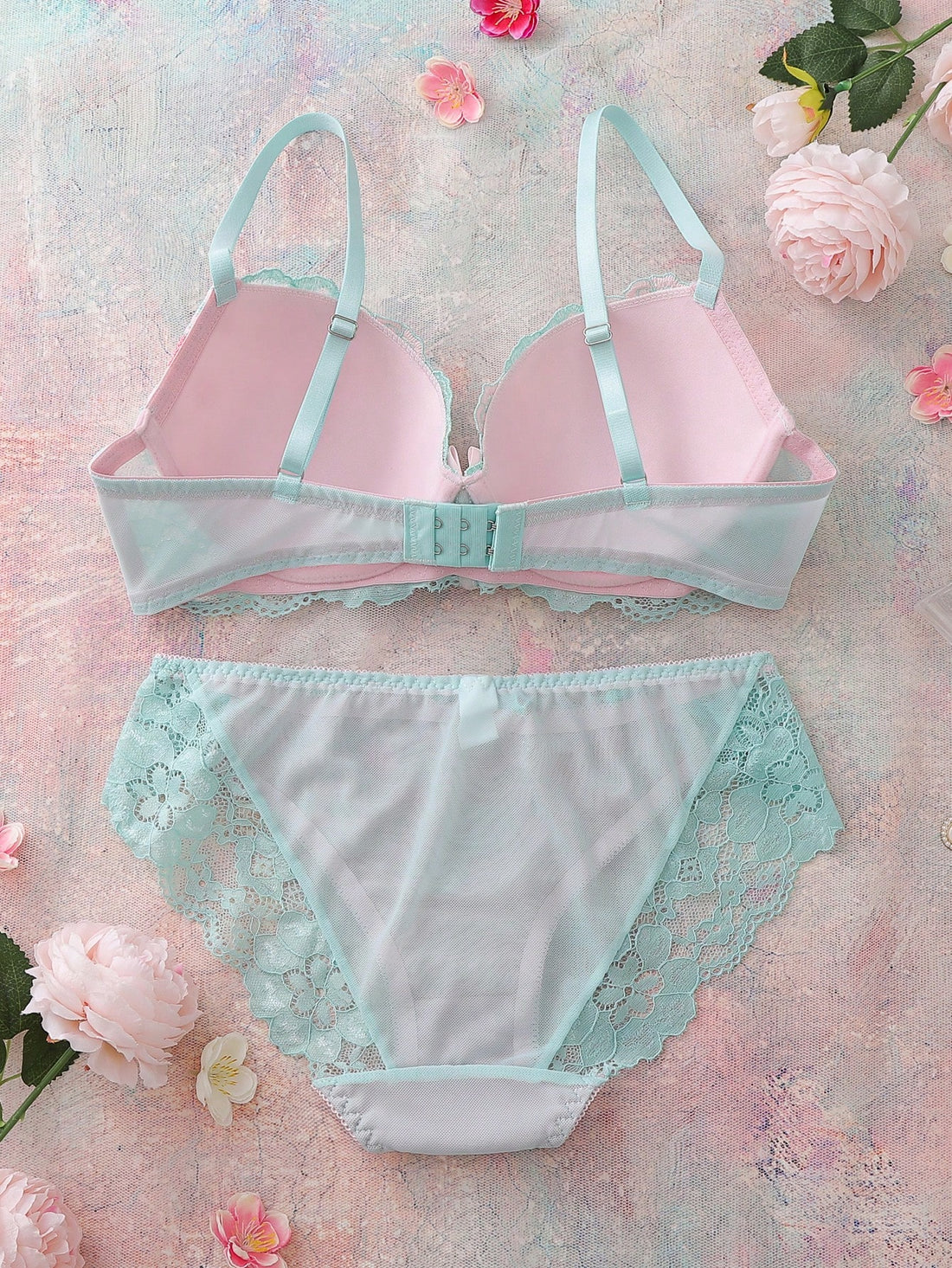 2pcs Mint Green Underwire Bra Set, High Support, Lift & Cleavage, Floral Embroidery, Push-Up Comfy Balconette Bra Lingerie Set