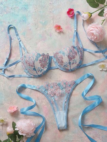 2pcs/Set Women Sky Blue Embroidered Lace-Up Lingerie Set