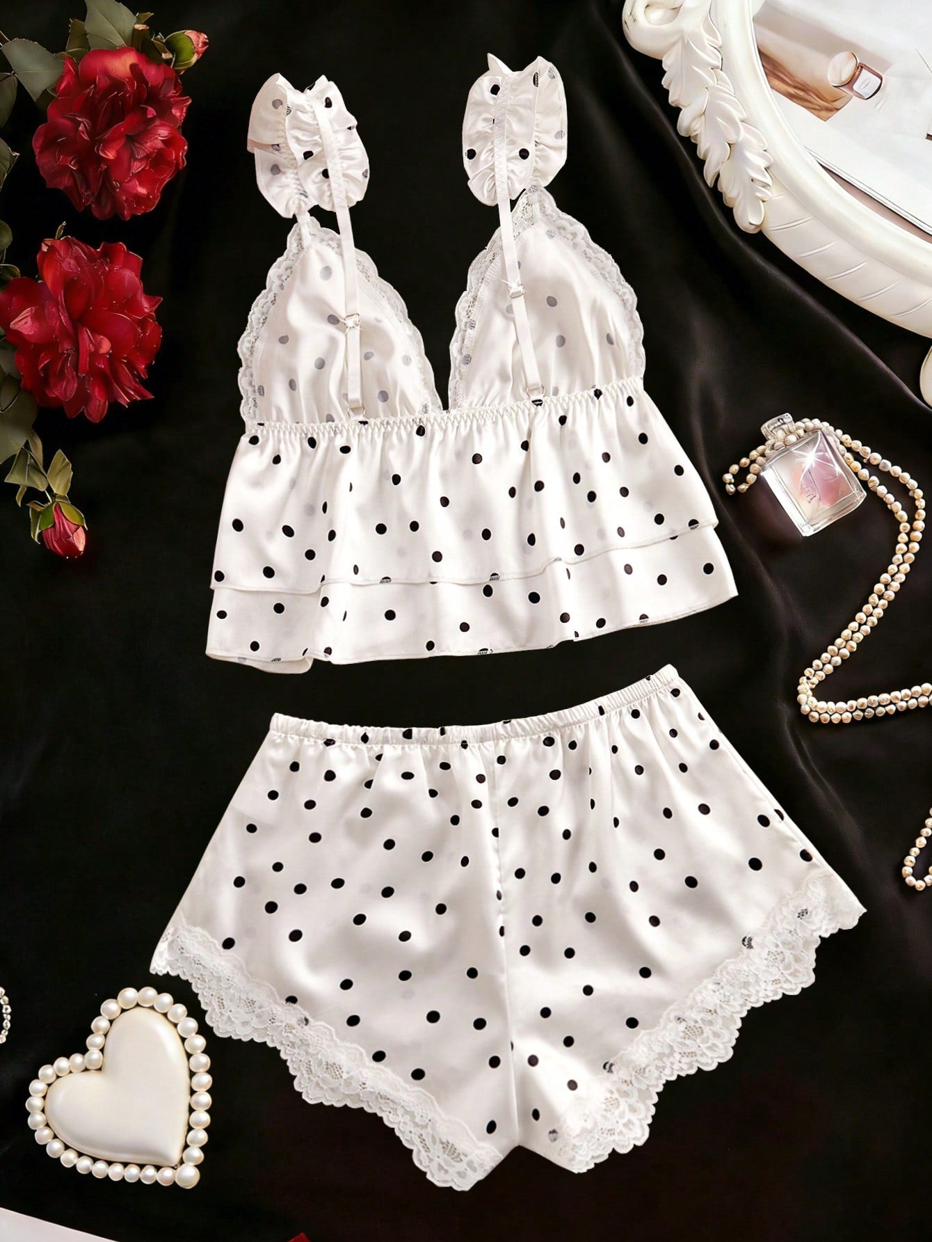 2pcs Women's Pajama Set, Lace V-Neck Halter Top With Lace Patchwork Shorts, Bowknot Waist Decoration, Comfortable Soft Cute Women's Loungewear