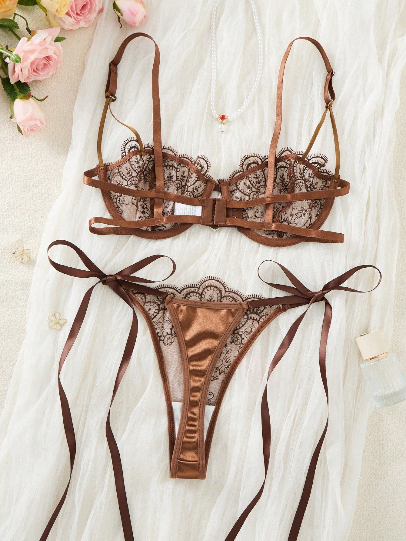 Goth EverydayBra 2pcs Women Embroidered Lace Lingerie Set, Sheer Heart-Shaped Bra And Bow Accent Panty, Comfortable Homewear Set