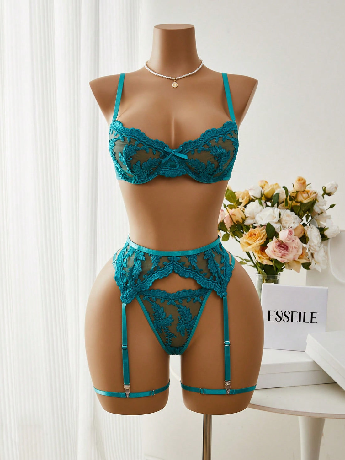 5pcs Women's Romantic Sheer Embroidered Mesh Underwire Lingerie Set