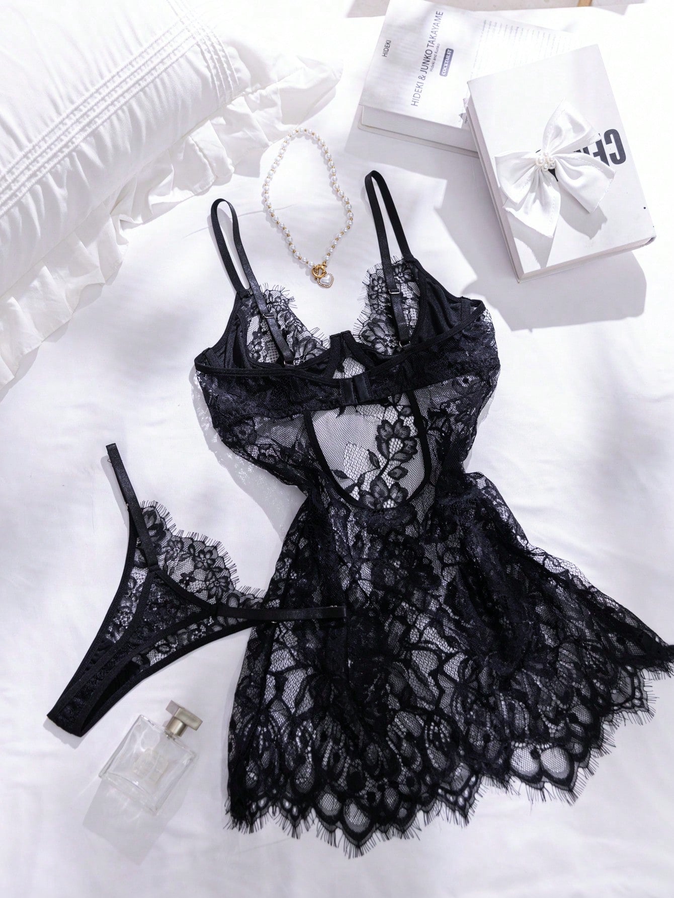 2pcs Lace Underwire Sheer Sexy Nightgown Set