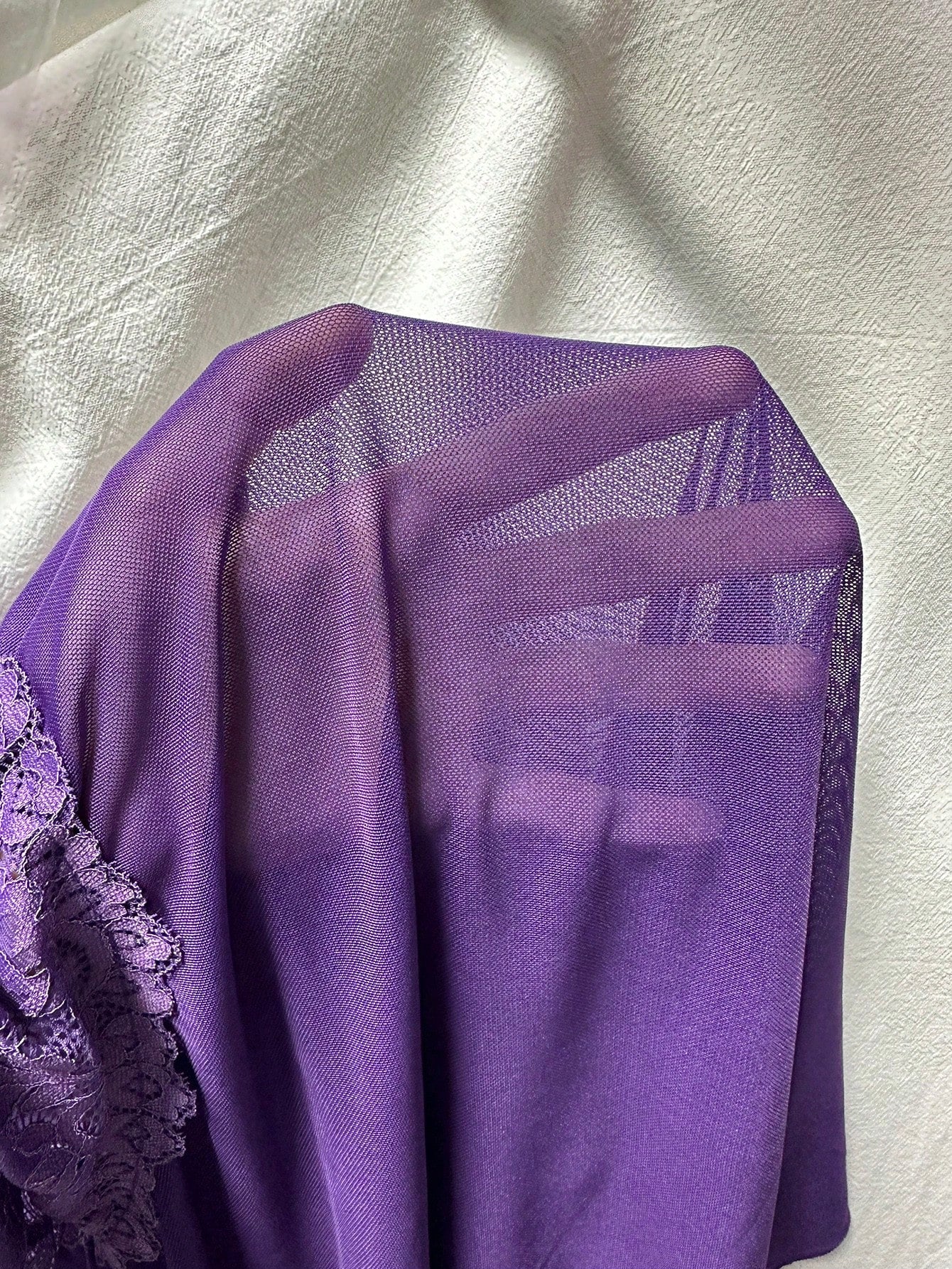 Women's Sleeveless Nightgown With Spaghetti Straps, Lace Patchwork And Bow Decor, Solid Color Sexy