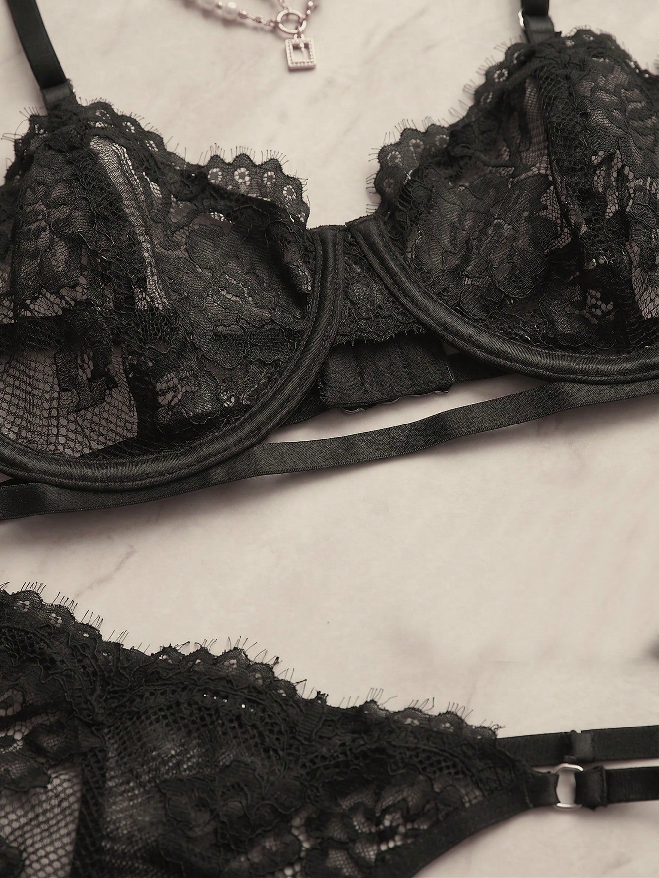 French Retro Lace Eyelash Sheer Lingerie Set, Pursuing Refined Aesthetics And Self-Indulgence For Urban Women