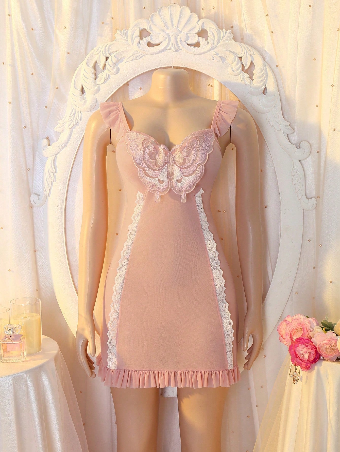 Women's Sexy Lingerie Slip Dress, 3D Butterfly Lace Trim, Ruffle Hem Design, Suitable For Dates, Home, And Parties