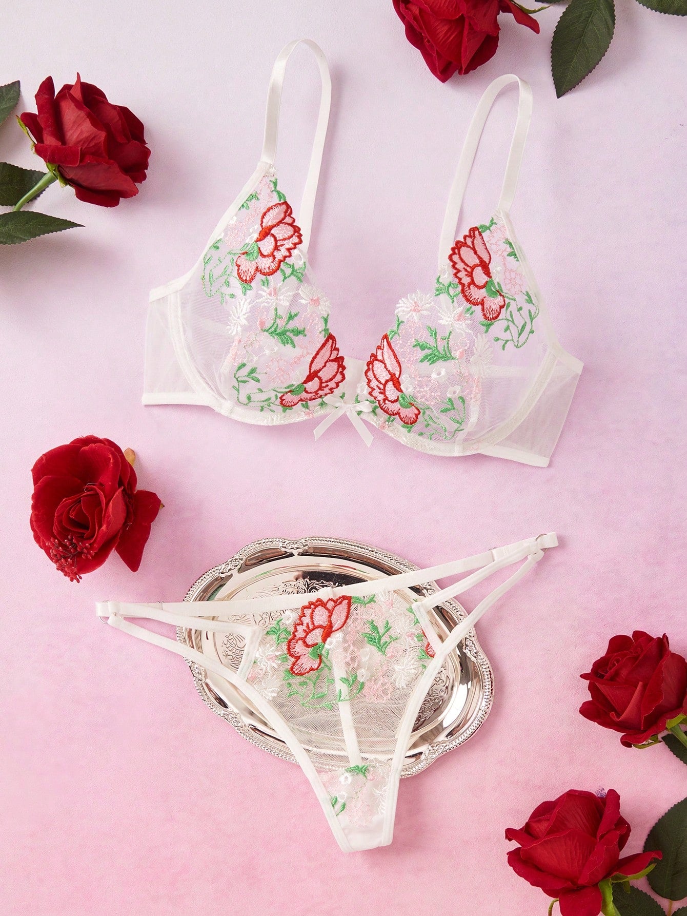 2pcs Women's Sexy Embroidered Deep V Bra And Panty Set, Adjustable Straps, Thin Lingerie Set Intimate Summer