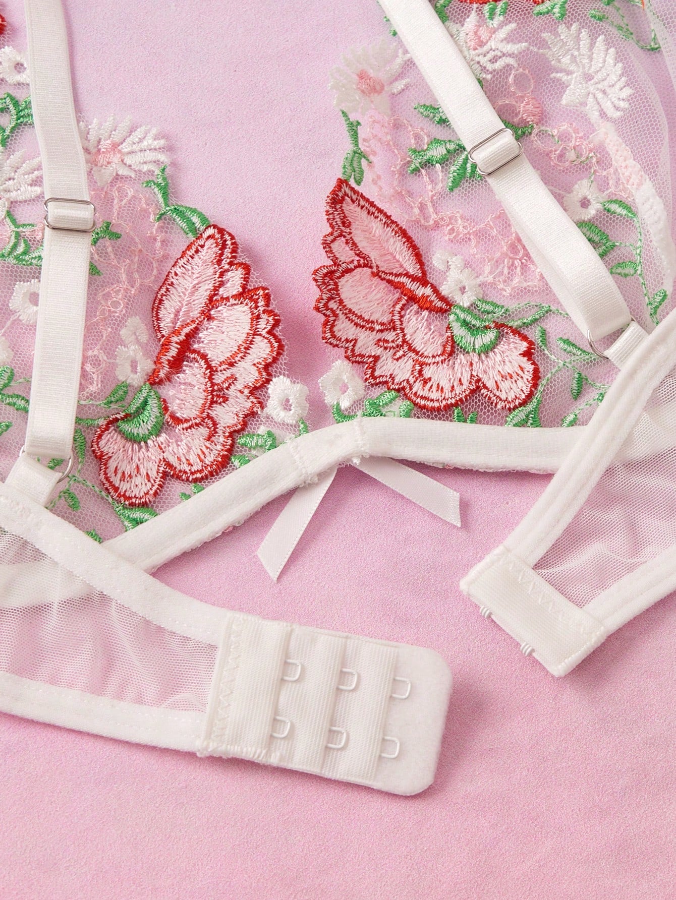 2pcs Women's Sexy Embroidered Deep V Bra And Panty Set, Adjustable Straps, Thin Lingerie Set Intimate Summer