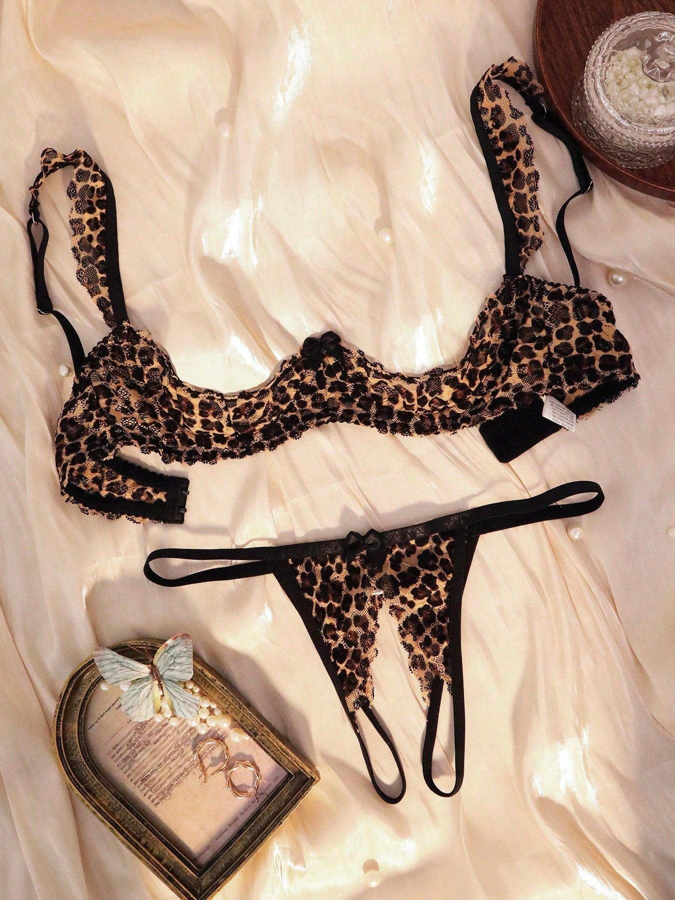 Leopard Print Lace Flutter Sleeve Patchwork Sheer Open Crotch Panties, 1/4 Cup, Women's Sexy Lingerie Set