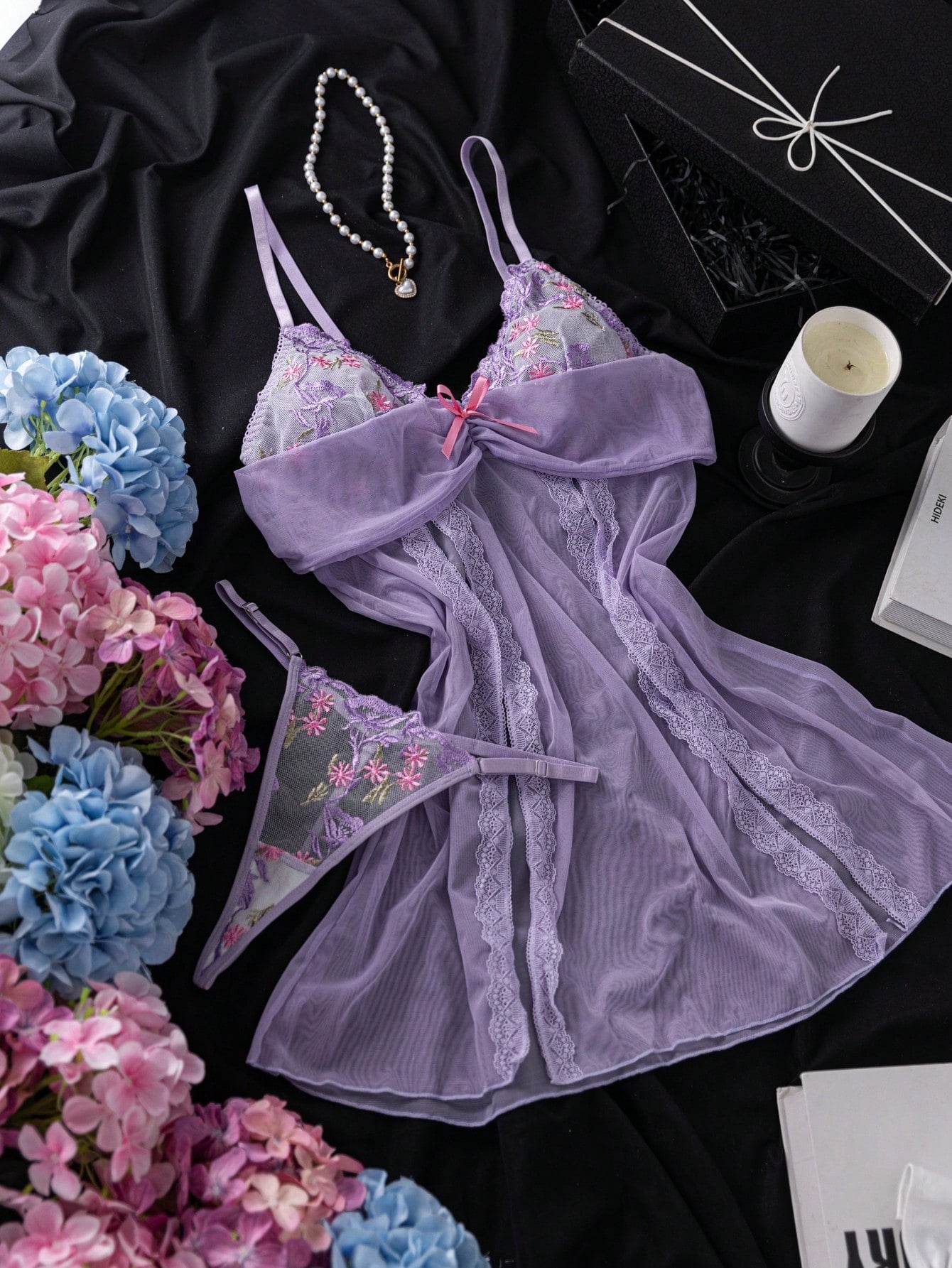 2pcs Women's Contrast Color Lace Patchwork Bow Decor Sexy Nightgown Set