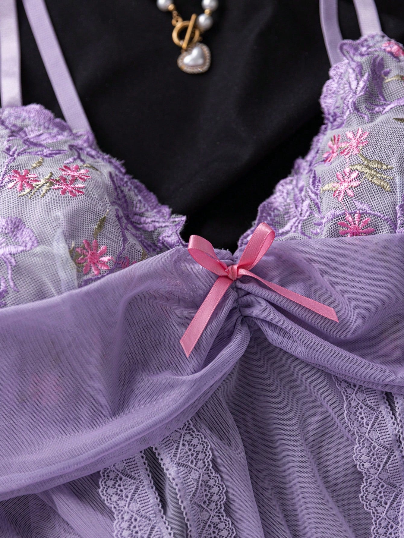 2pcs Women's Contrast Color Lace Patchwork Bow Decor Sexy Nightgown Set