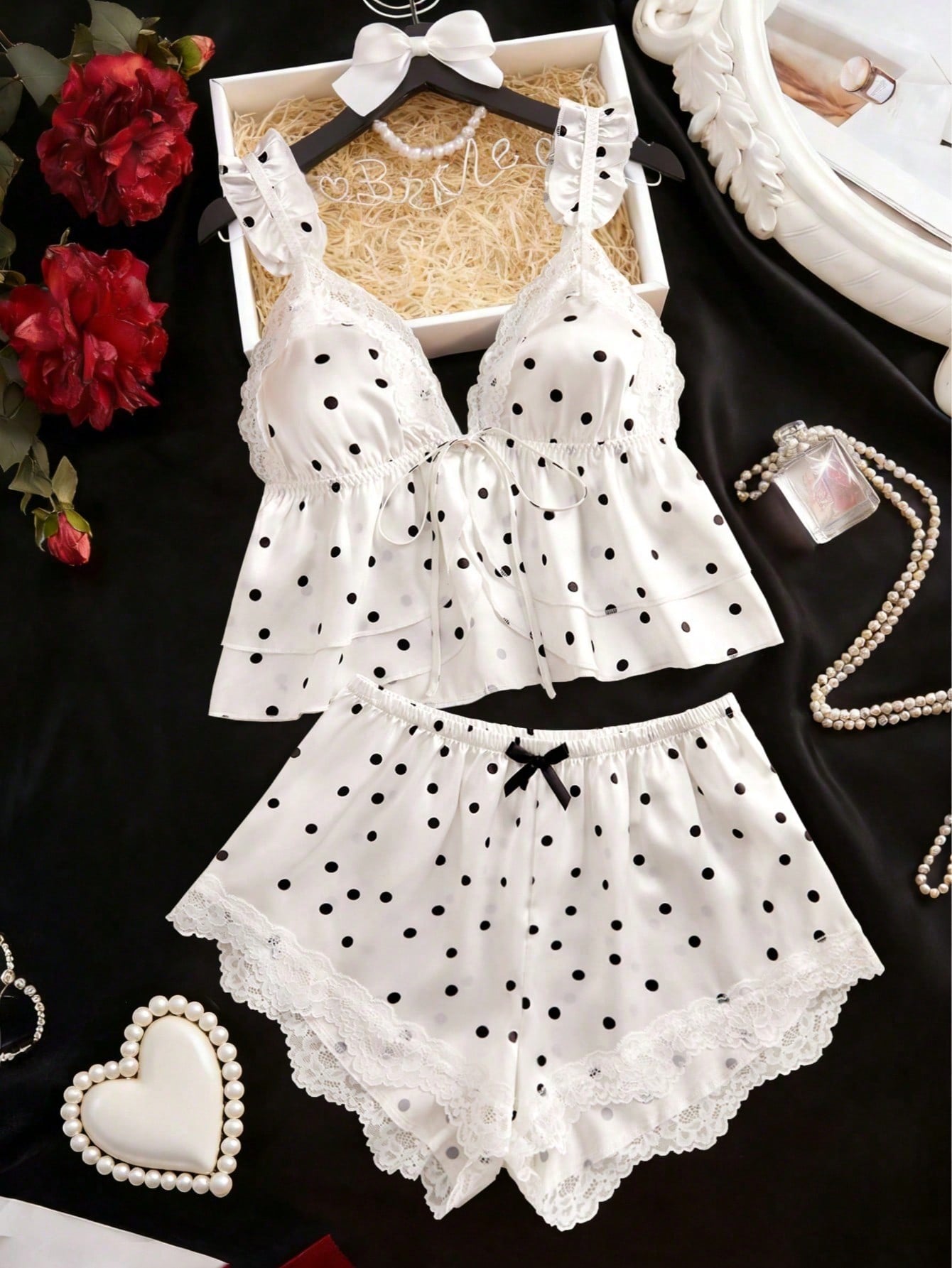 2pcs Women's Pajama Set, Lace V-Neck Halter Top With Lace Patchwork Shorts, Bowknot Waist Decoration, Comfortable Soft Cute Women's Loungewear