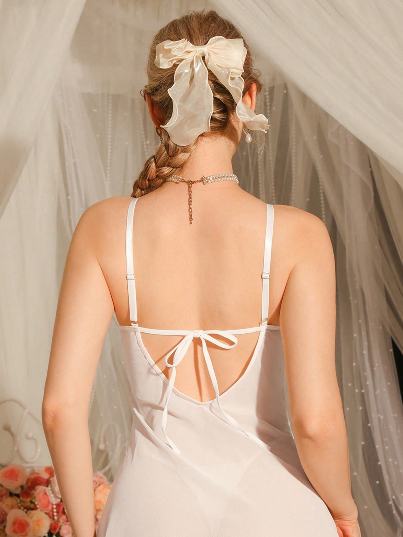 White Satin Patchwork Lace Mesh Back Tie Sheer Semi-See-Through Sexy Skin-Friendly Bedroom Nightwear Short Babydoll Nightgown For Women, Sexy Lingerie Camisole Slip Dress