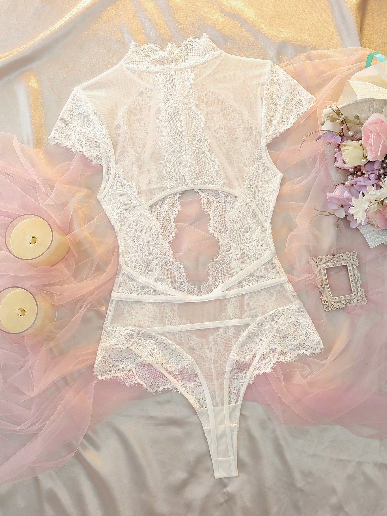 White Lace Mesh Patchwork Ribbon Bow Cutout Design Women's Jumpsuit