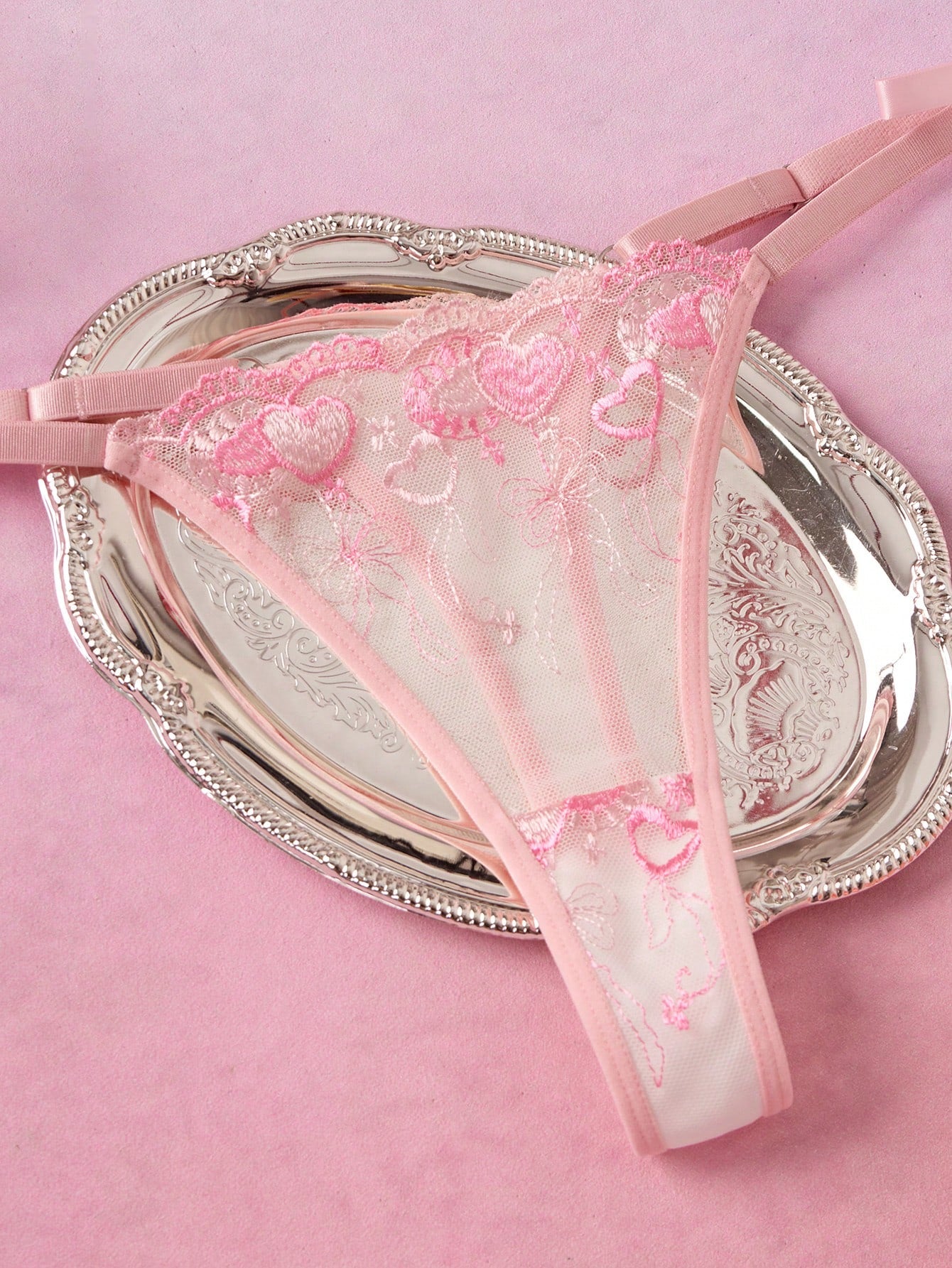 Sexy Embroidered Underwire Bra & Panty 2-Piece Set, Romantic Pastoral Style