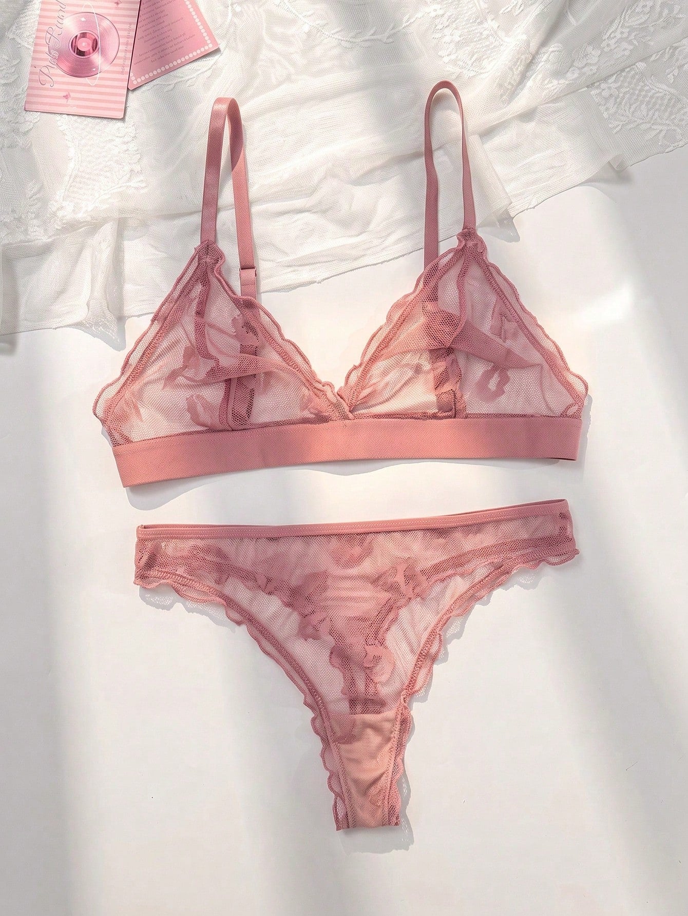 Breathable Lip Pattern Mesh Triangle Cup Bra And Thong Set Wireless Lingerie