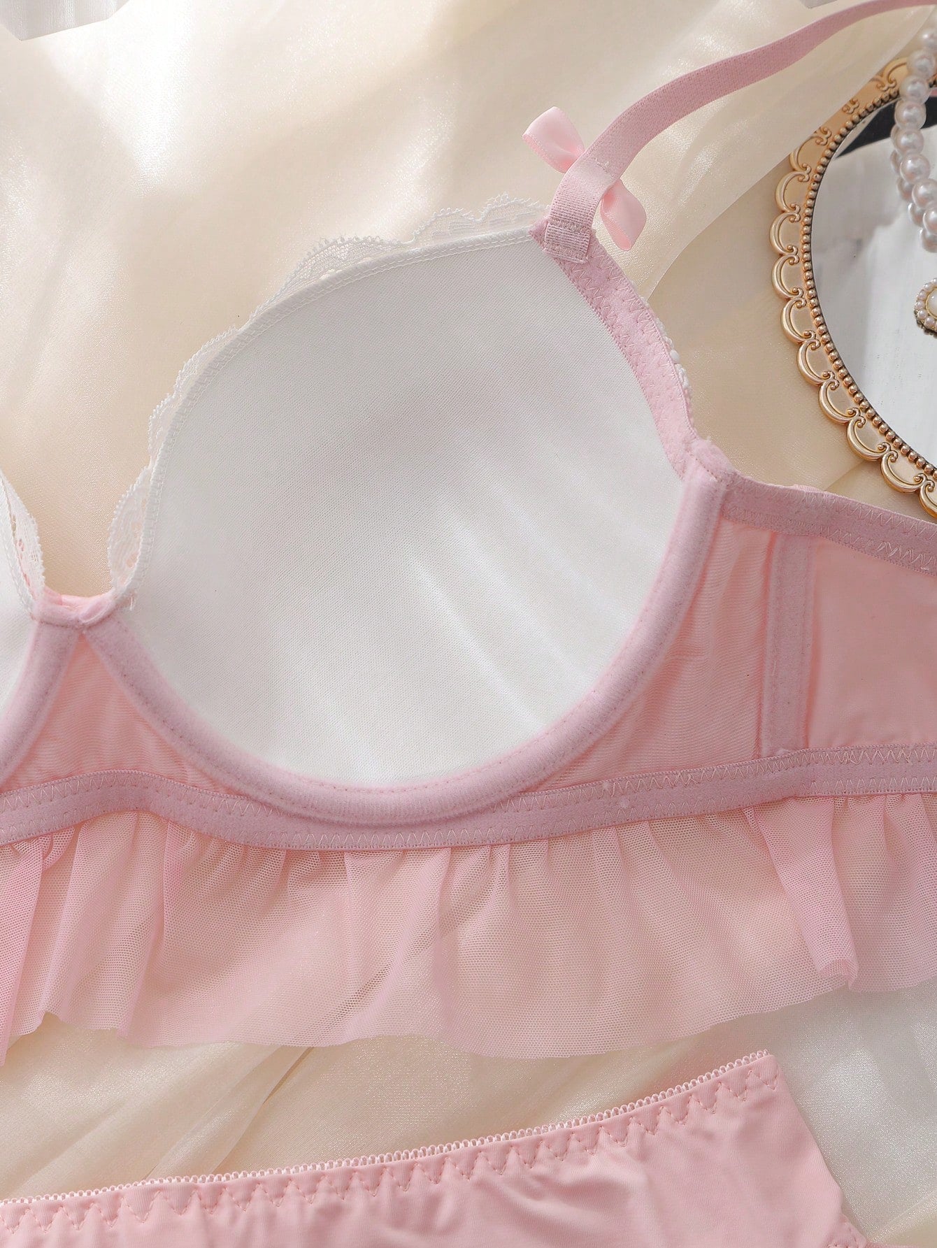 2pcs Pink & White Lace Patchwork Mesh Bow Ruffle Cup Detail Flounce Elegant Cute Pure Lolita Babydoll Underwire Molded Cup Push-Up Lift-Up Comfortable Daily Women's Lingerie Set