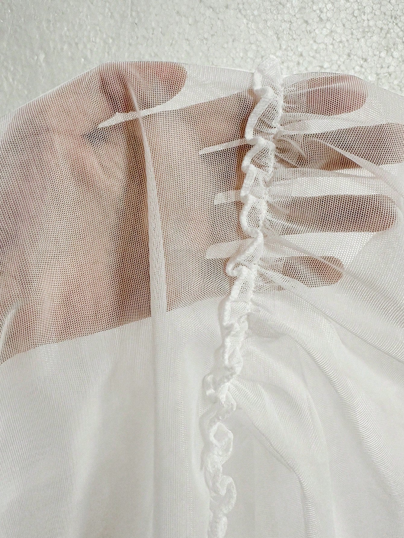 White Mesh Patchwork Ruffle Trim Pleated Lace-Up Pure Cute Women's Pajama Top