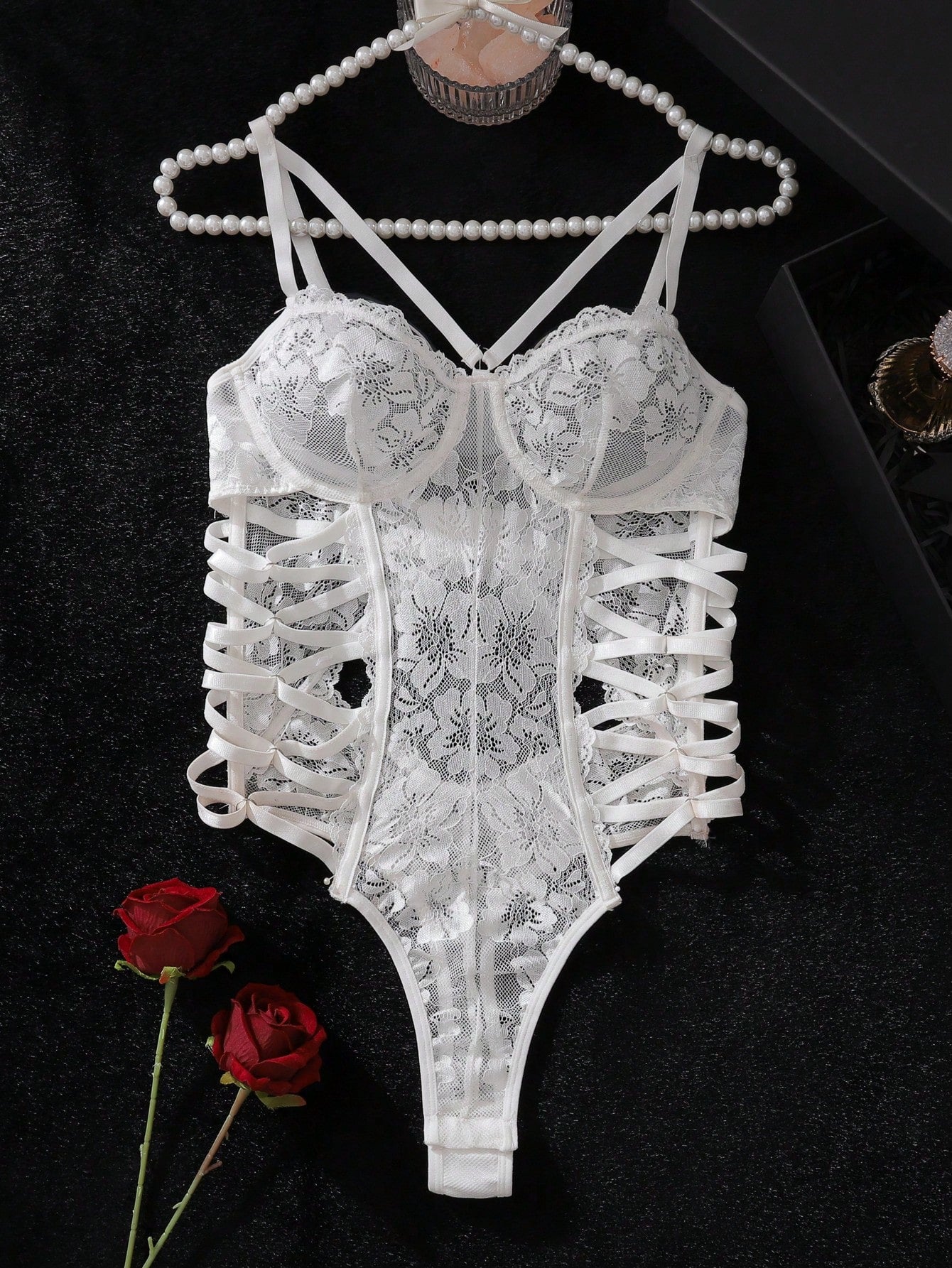 Floral Lace Bodysuit with Criss-Cross Back Design and Seam Detail