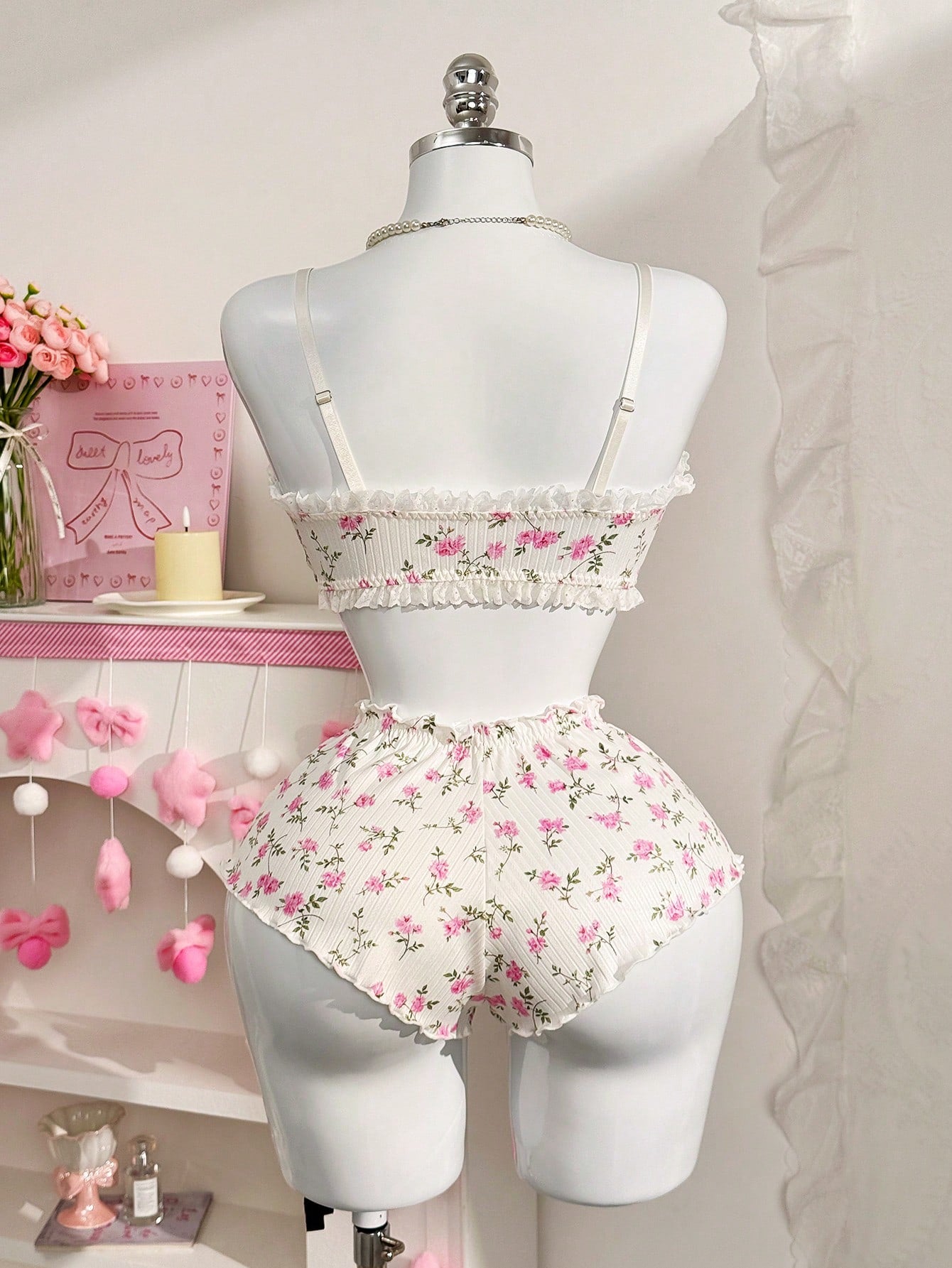 2-Piece Floral Print Lingerie Set with Ruffle Trim