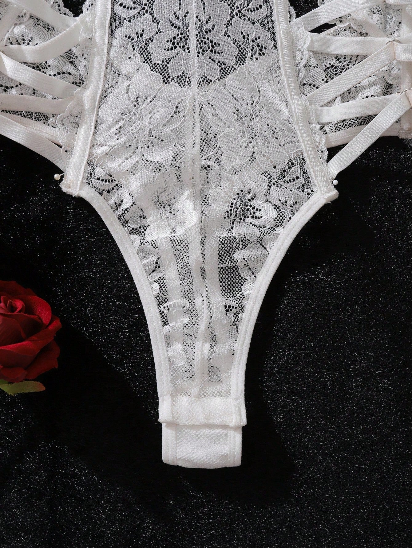 Floral Lace Bodysuit with Criss-Cross Back Design and Seam Detail