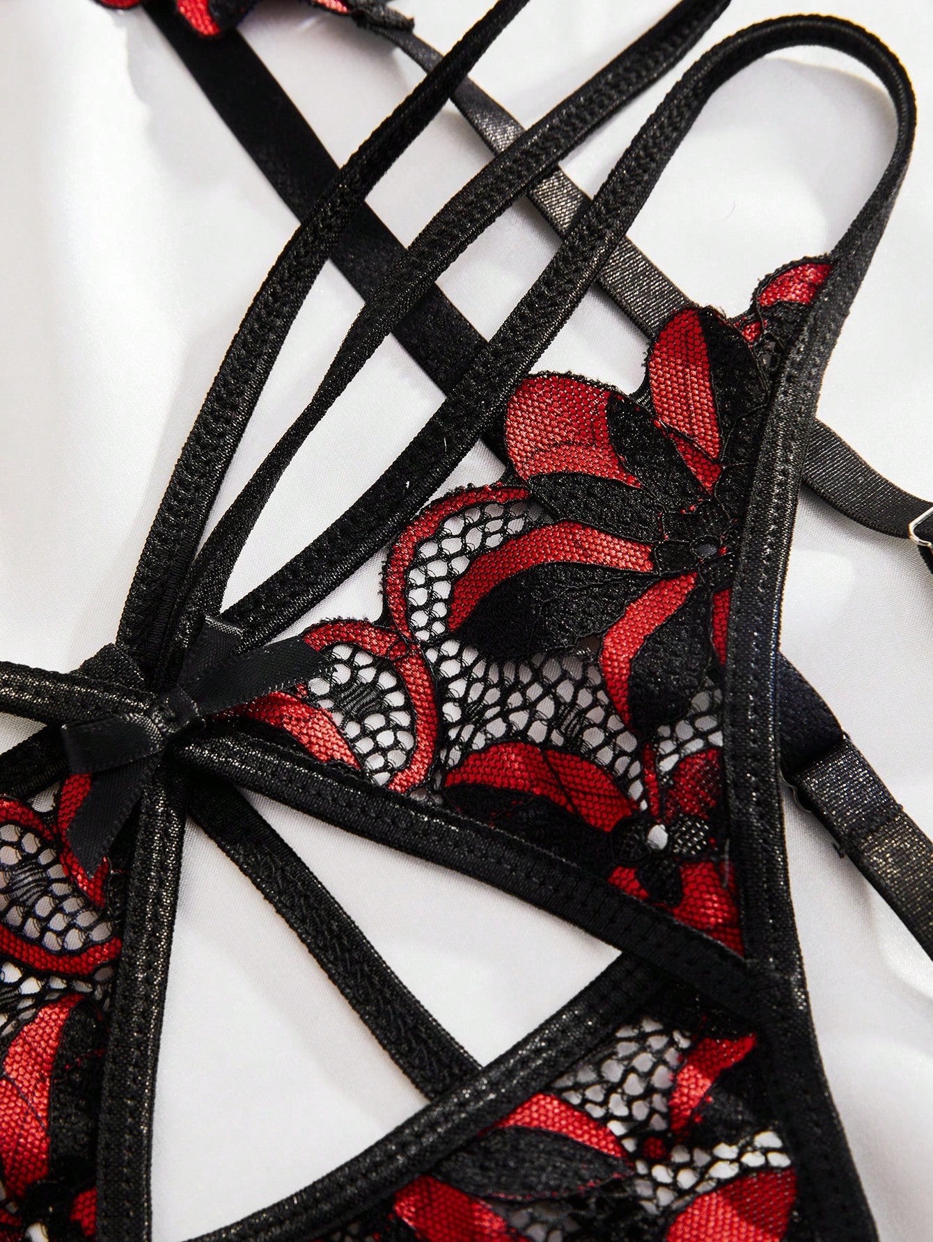 Floral Lace Underwire Garter Lingerie Set